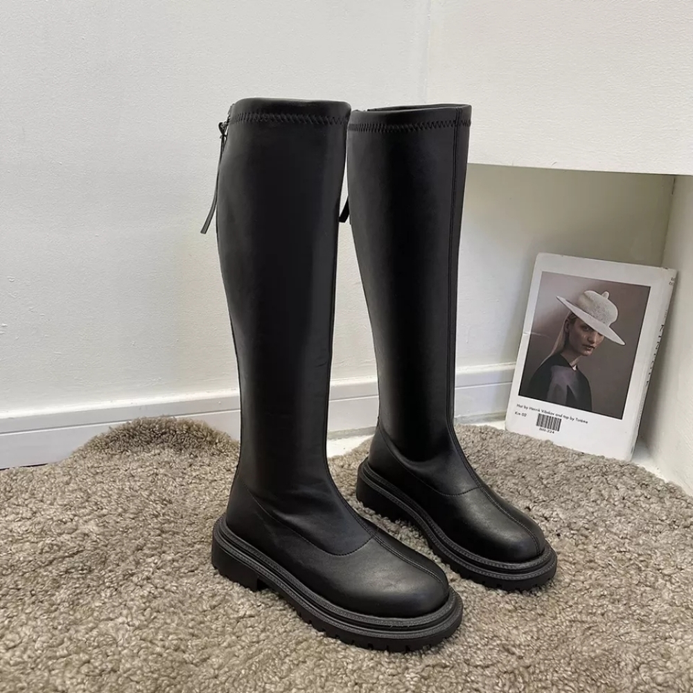 BRAND NEW Knee High Platform boot
